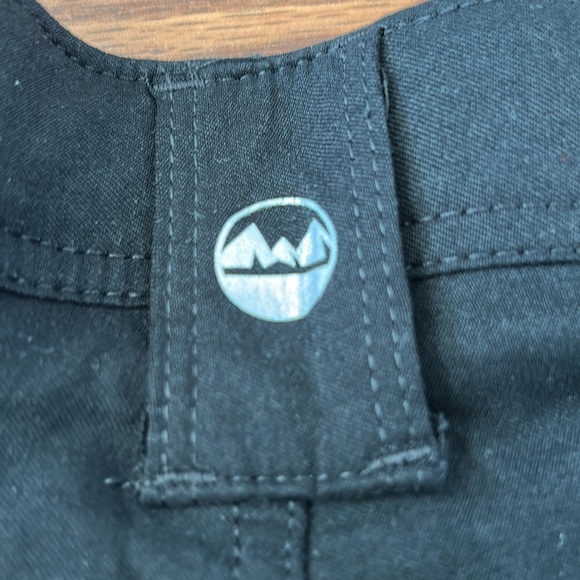 Wrangler Hiking Pants Men's Black - Picture 4 of 4